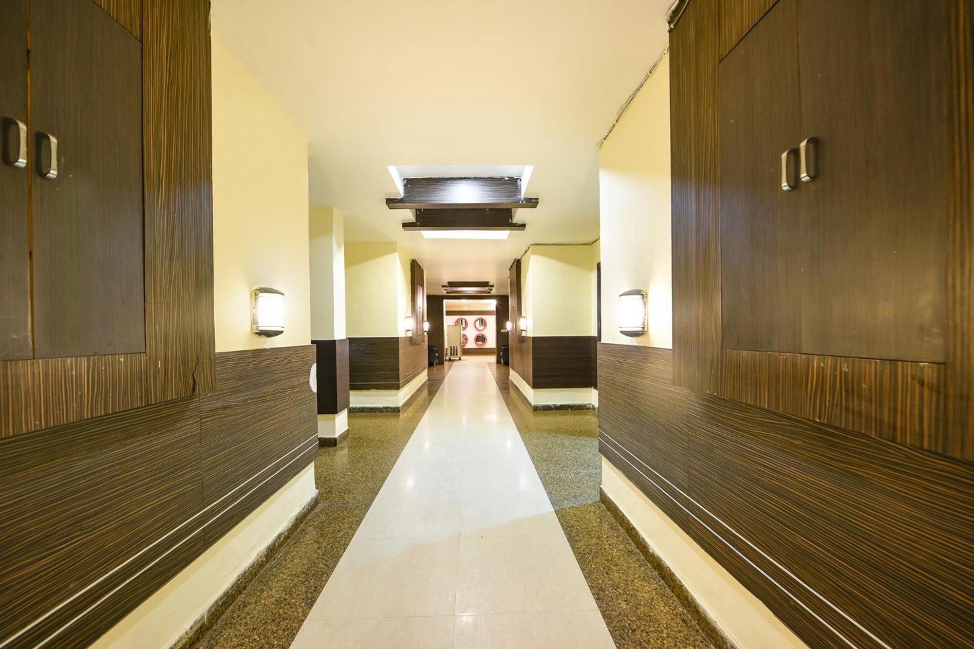 Fabhotel West View Ghaziabad Eksteriør billede